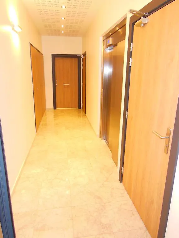3 Bedrooms, 3 Bathrooms Central Cannes Lecerf 411 Апартаменты